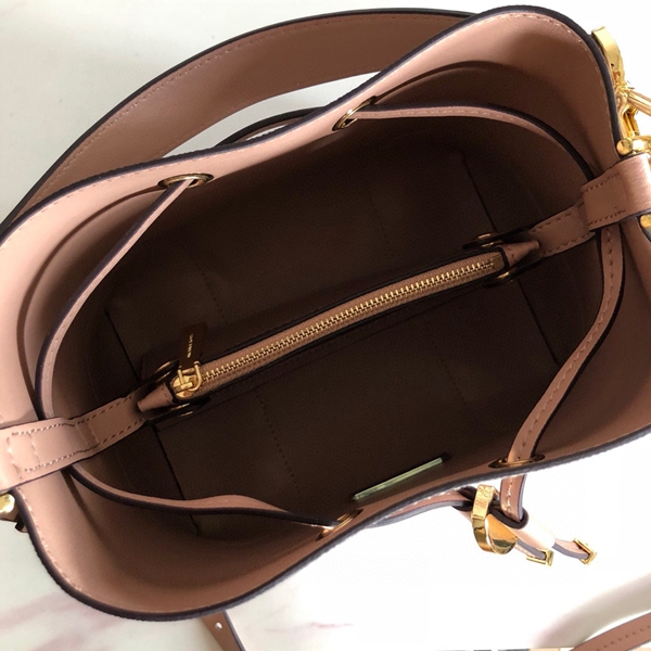 マイケルコースバッグ全体デザイン